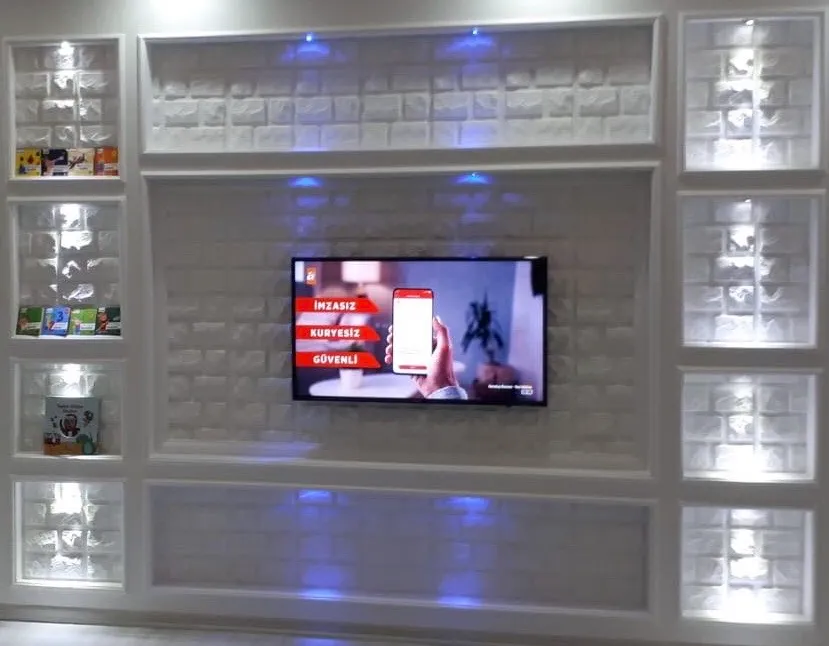 tv-unitesi-arkasi-alcipan-tasarimlari
